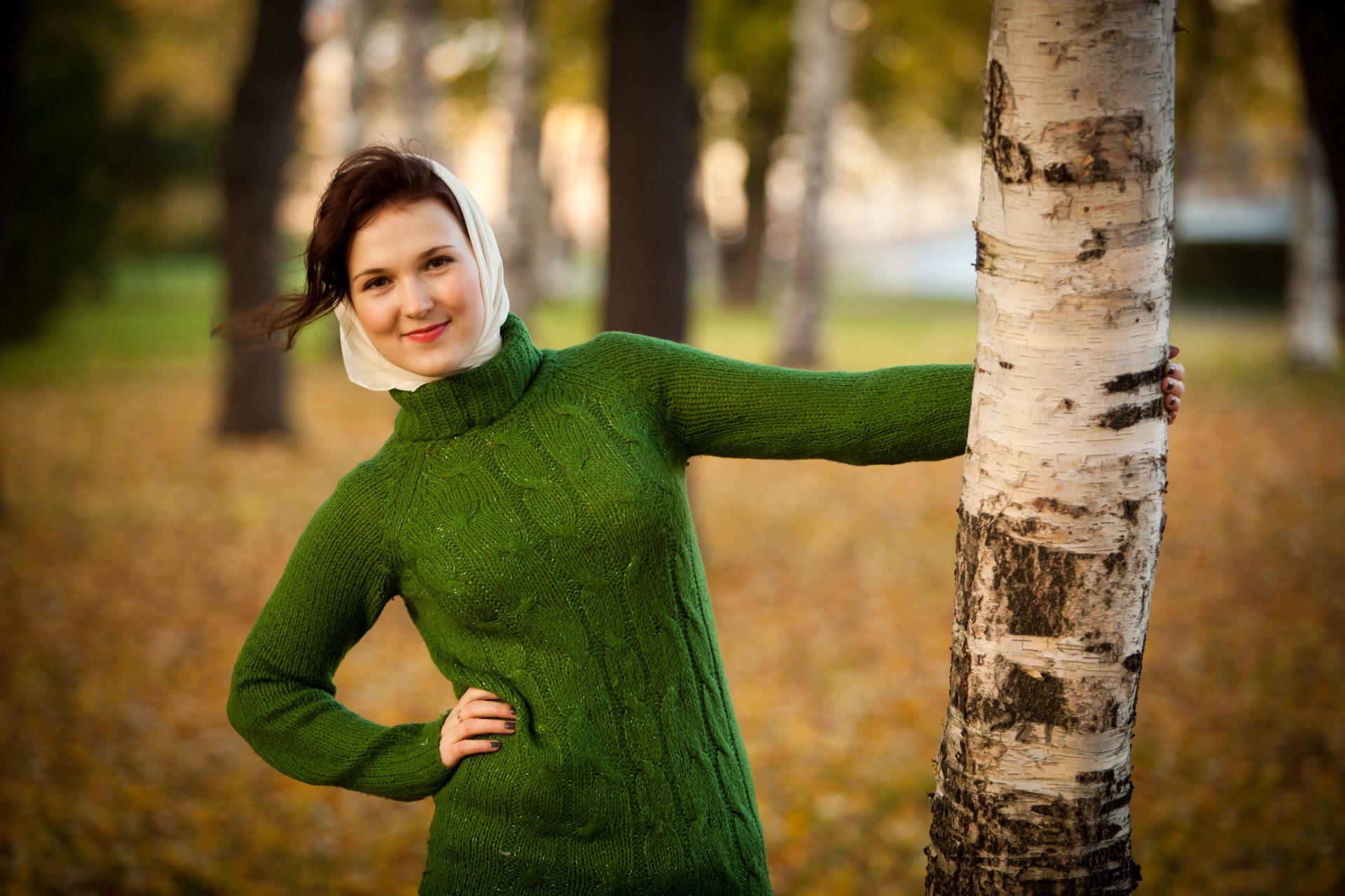 girl brunette autumn scarf sweater smile