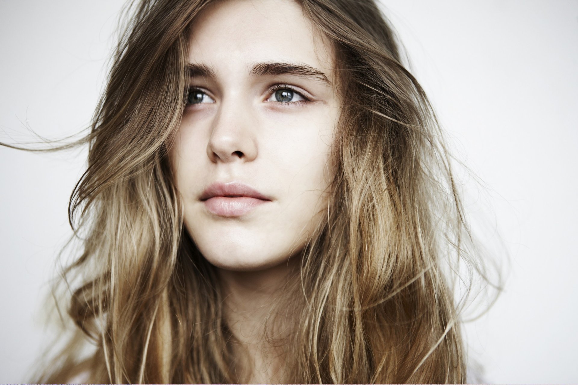 gaia weiss jaya weiss schauspielerin blick