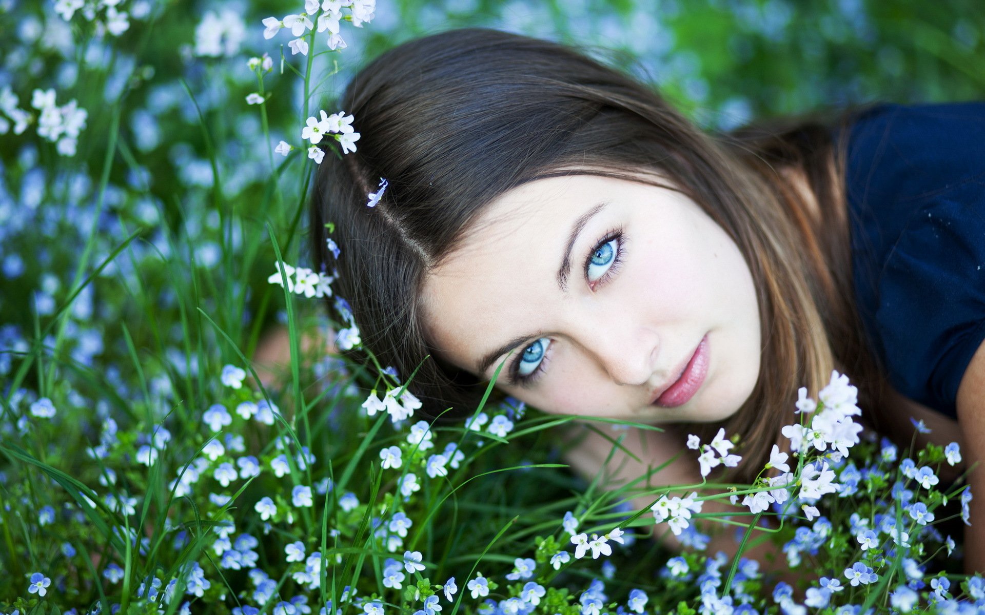 girl view flower