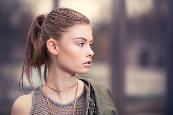 Photo du look sophistiqué d une jeune fille