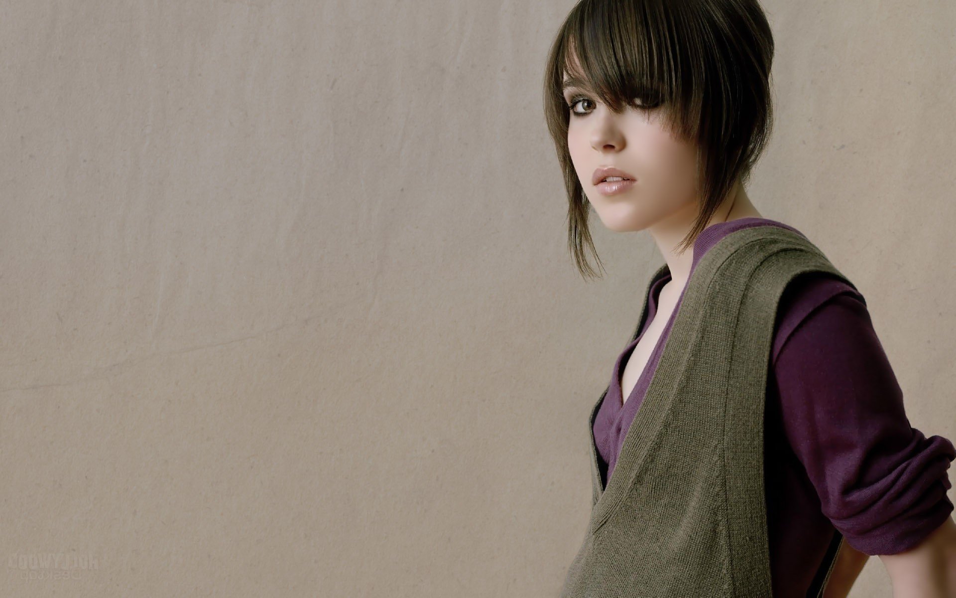 ellen page actress beauty girl look eyes haircut hair background hd wallpaper