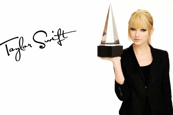 Taylor Swift chanteuse blonde Award