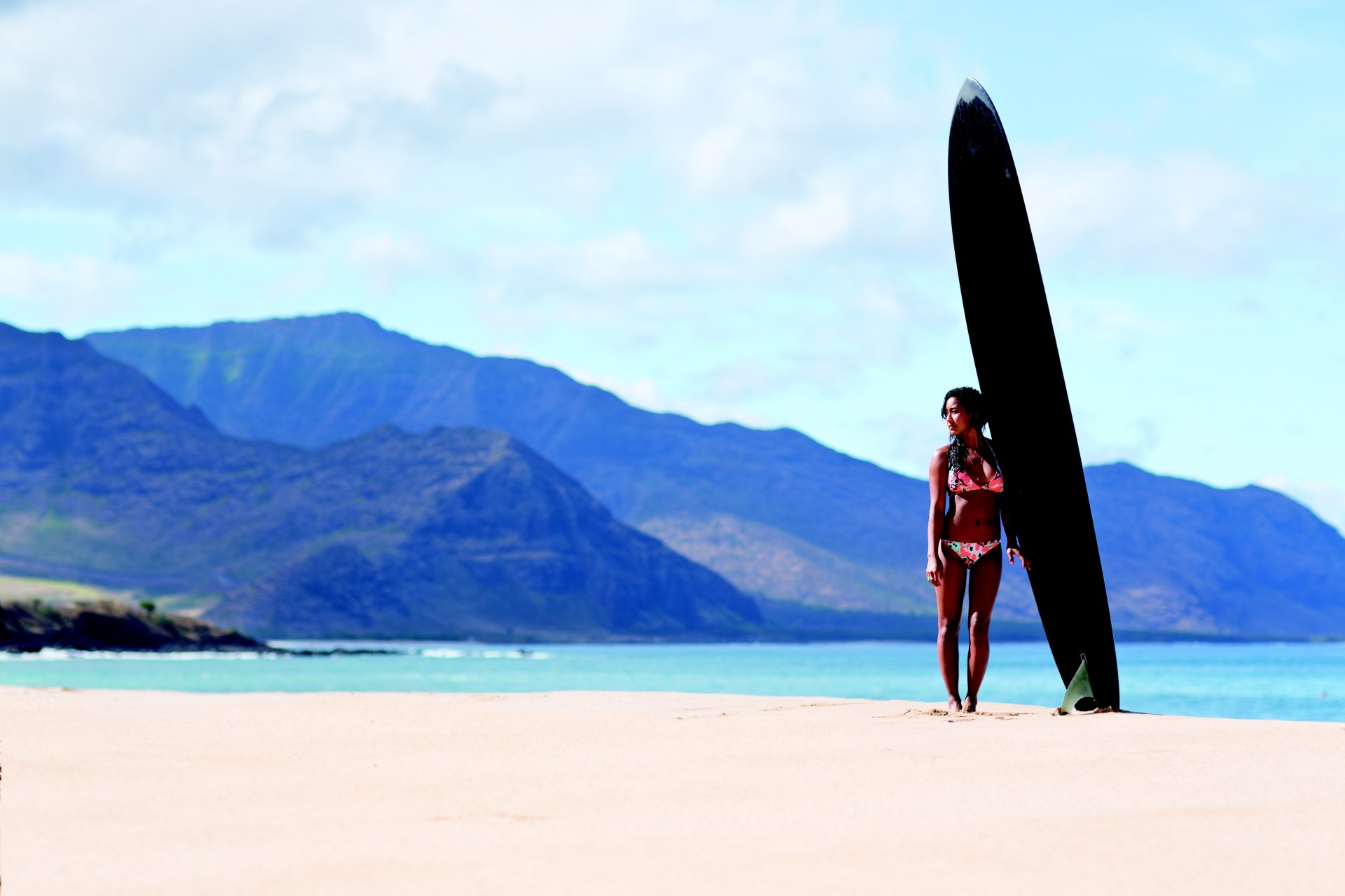 beach girl ocean board swimsuit surfing sand mountain