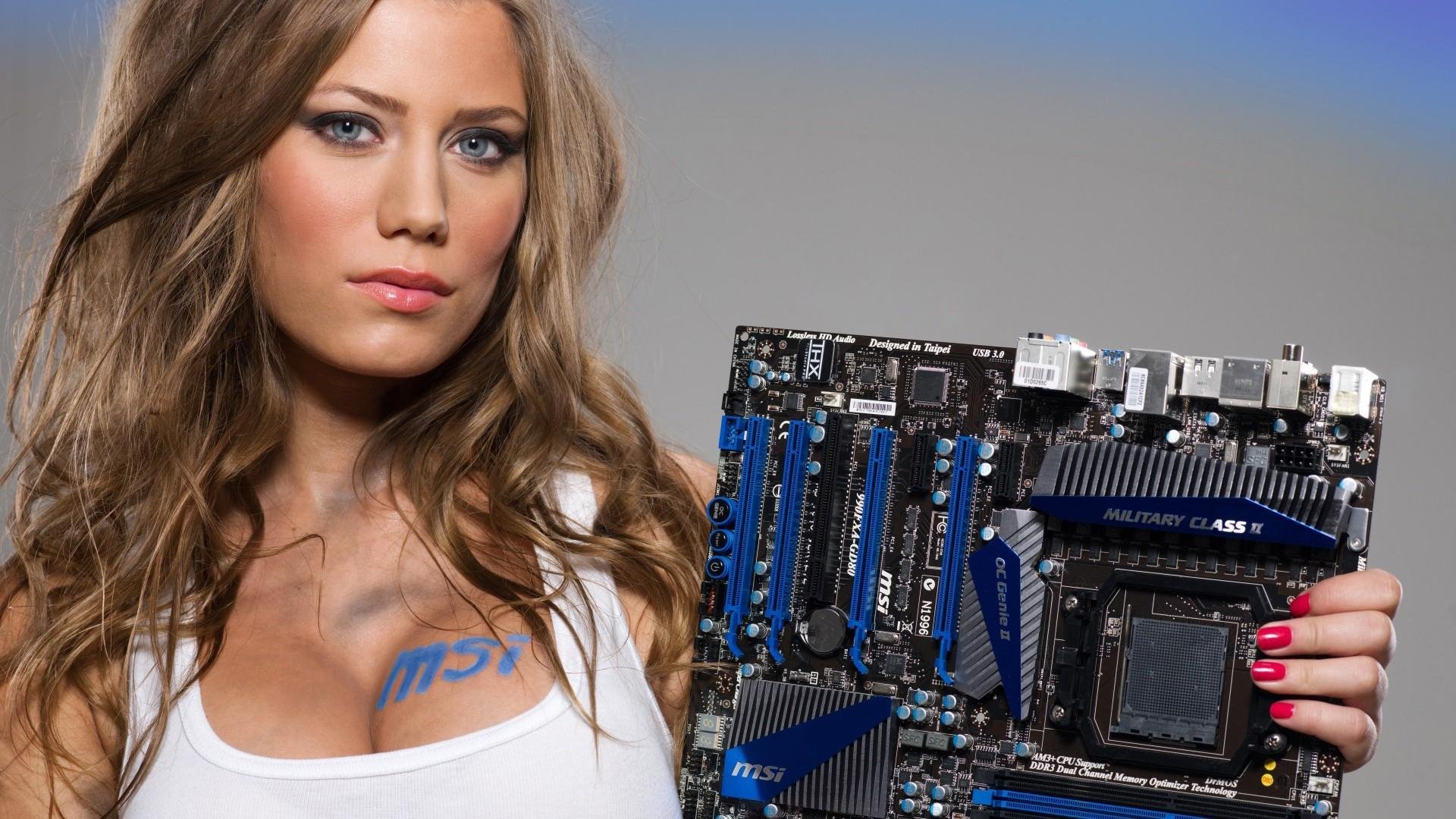 motherboard msi blue eyes boobs sexy extreme hot