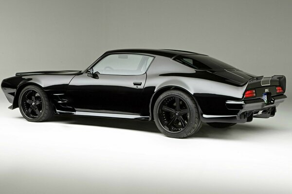 Car pontiac 1970 black studio photo