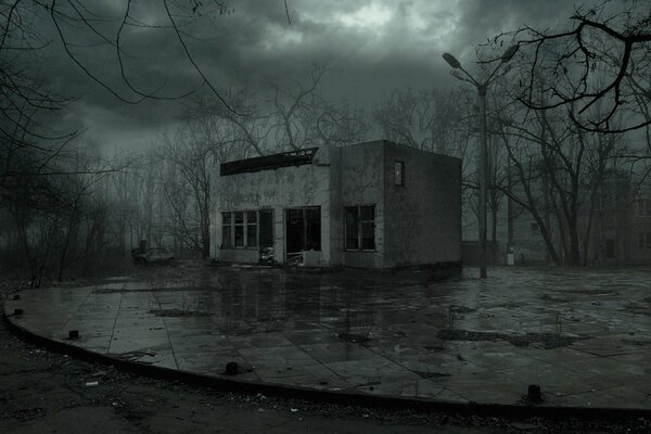 Die verlassene Stadt der Ukraine Pripyat ist ein Einöde mit Regen