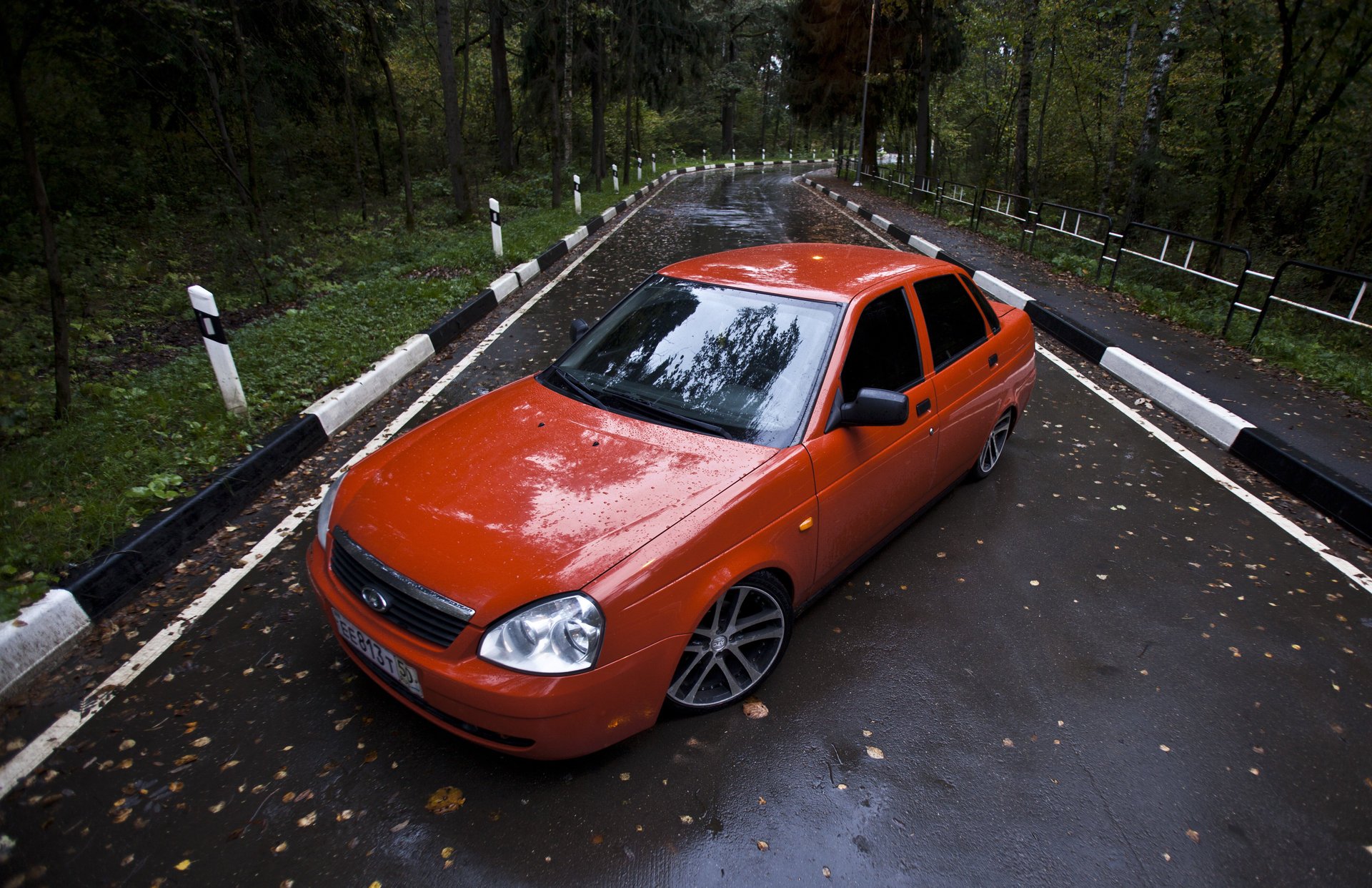 muy priora priora lada 2170 carretera rojo unidades