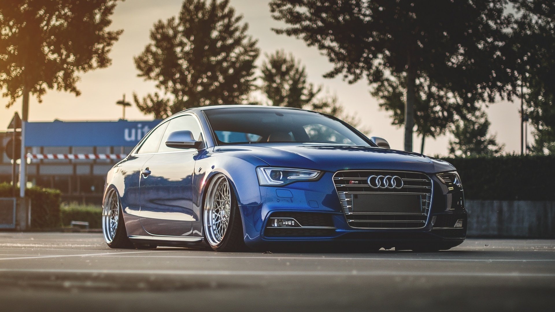 parking audi s5 audi supercar macro photo theme tuning rim