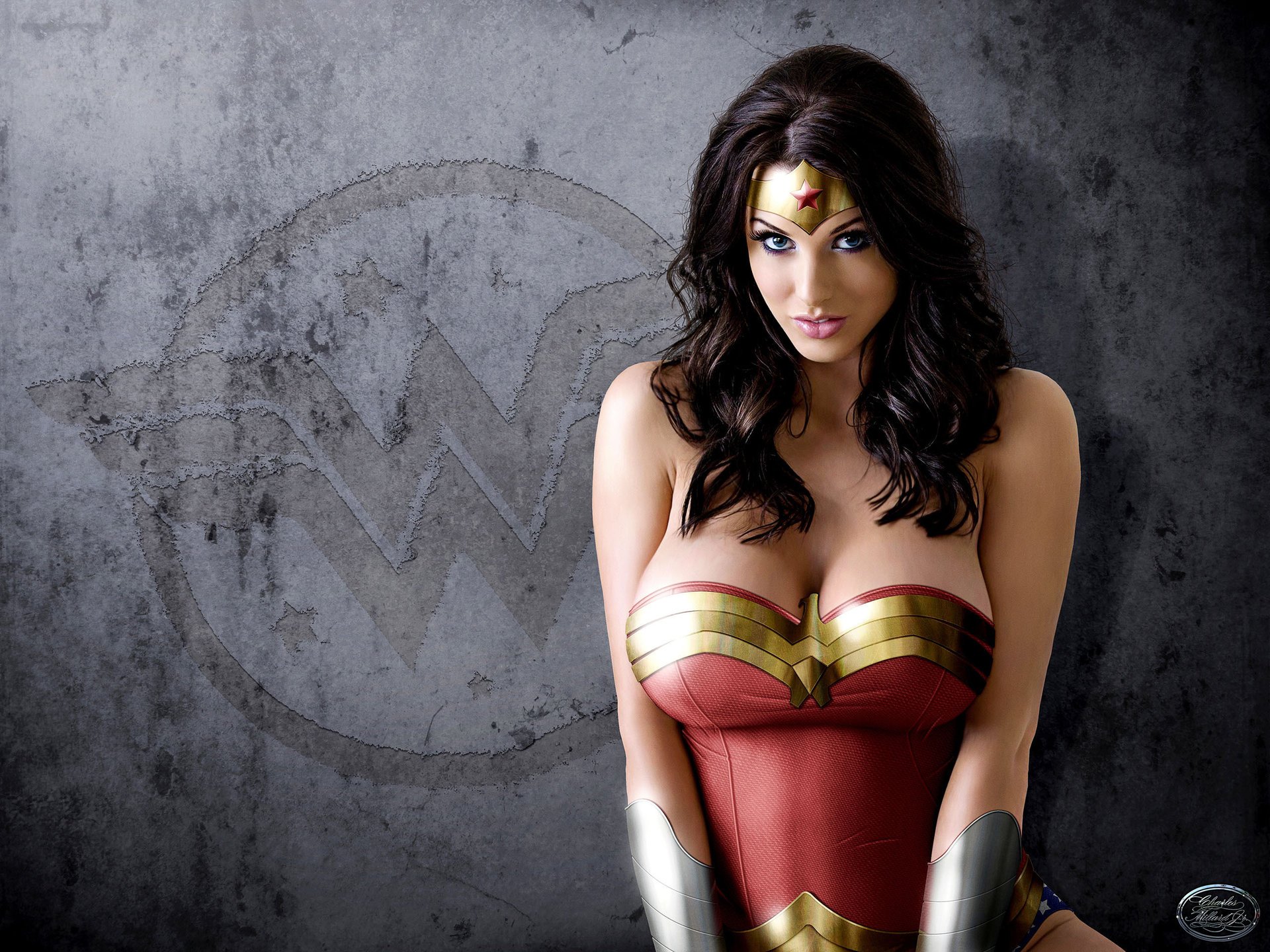 alice goodwin cosplay wonder woman