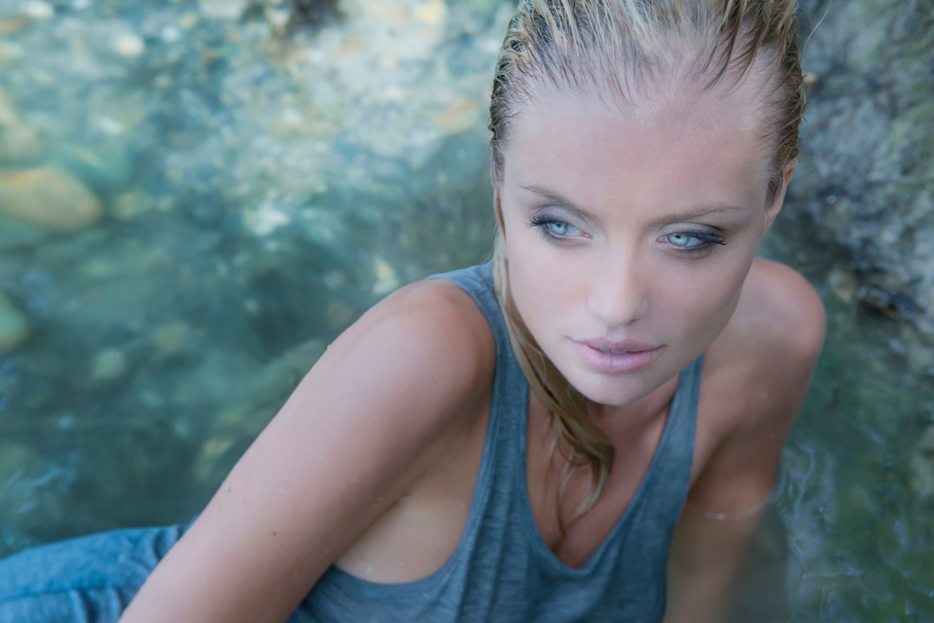 wet in water portrait jersey view