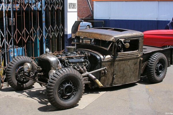 Vintage Ford car