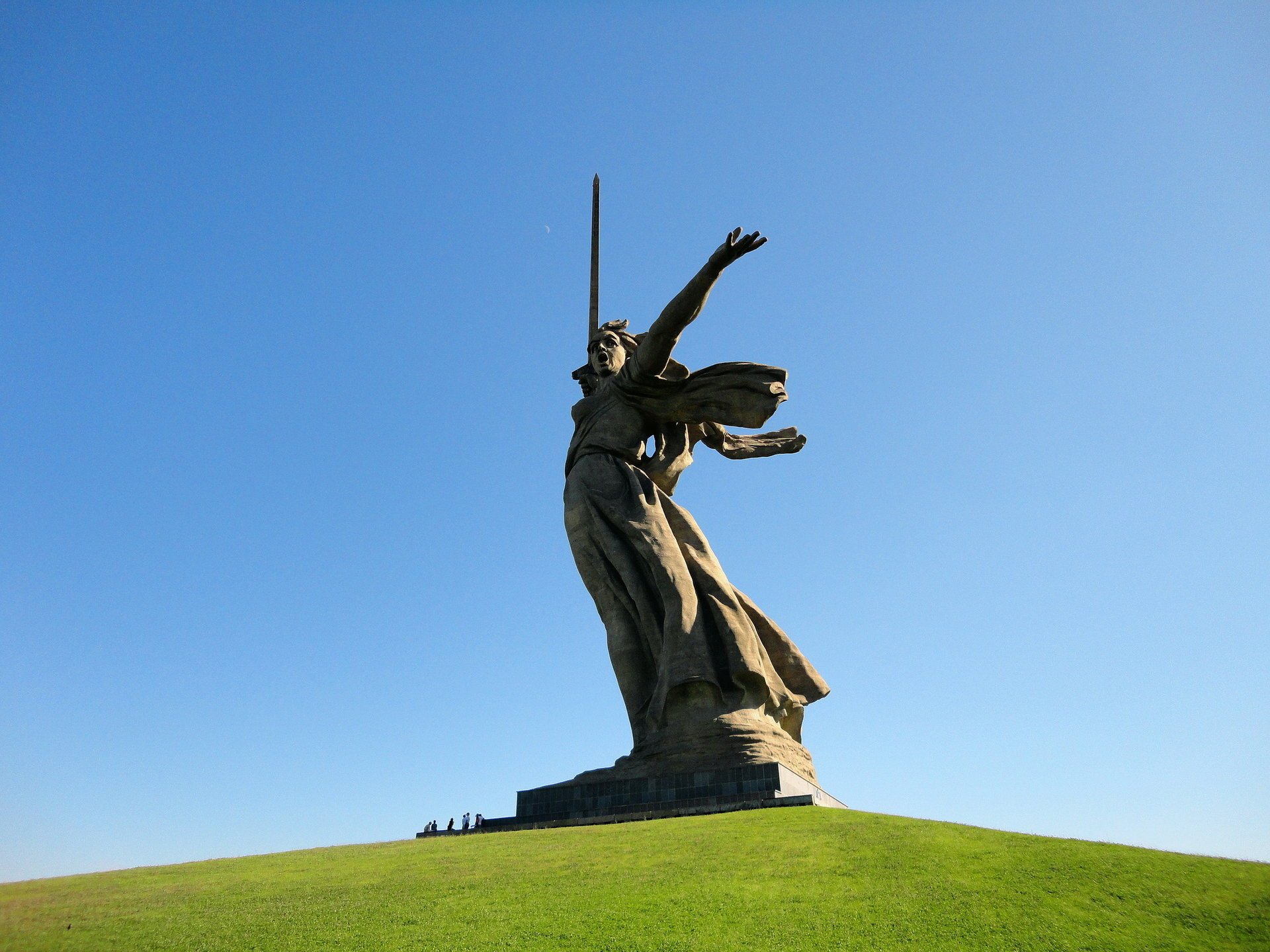 volgograd russia homeland mother the sky