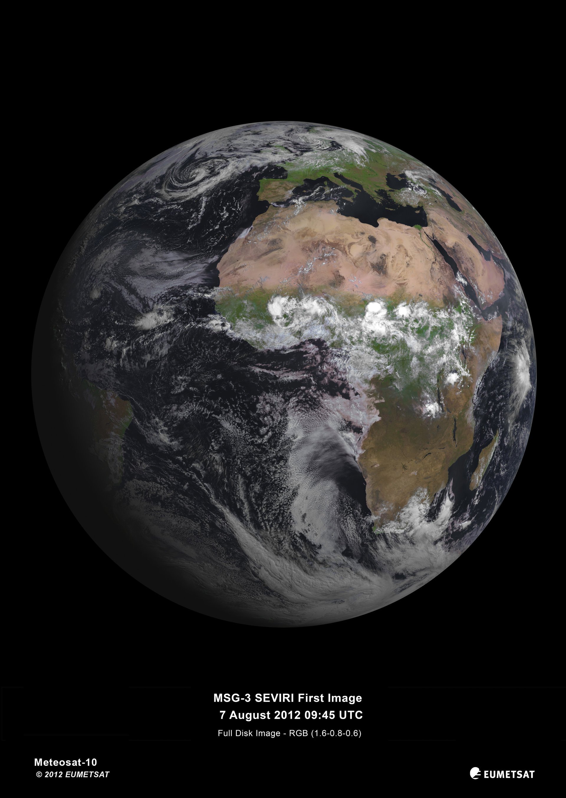 terre continents océans afrique nuages