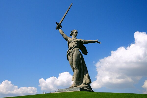 Statue de la mère patrie en Russie