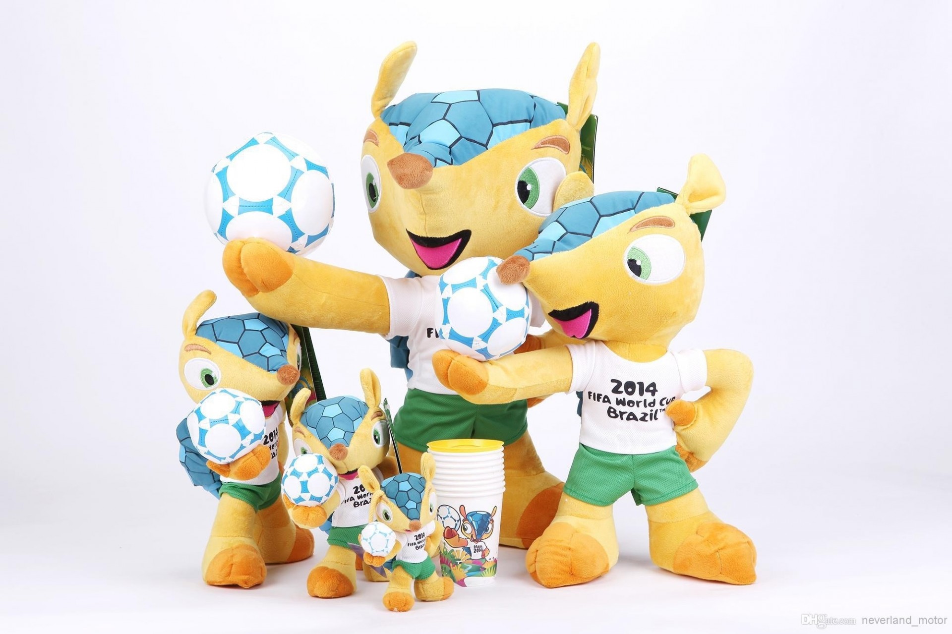 copa campeonato mundo mascotas