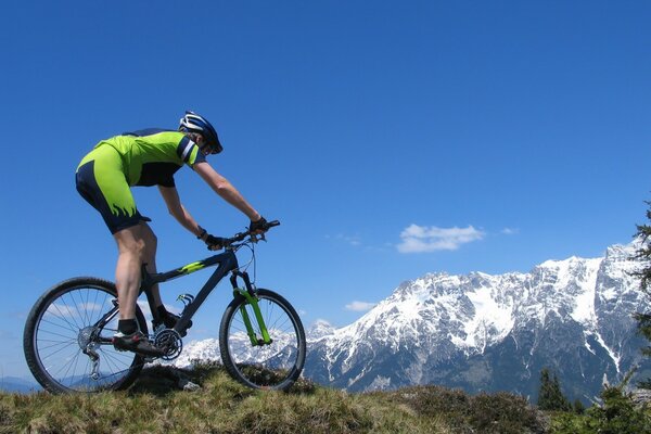 Radfahren, Berglandschaft