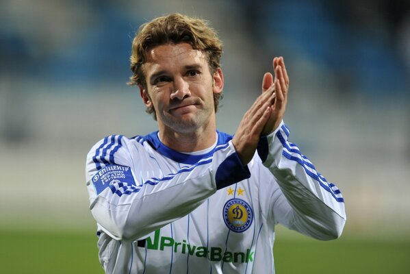 Football player Shevchenko claps his hands