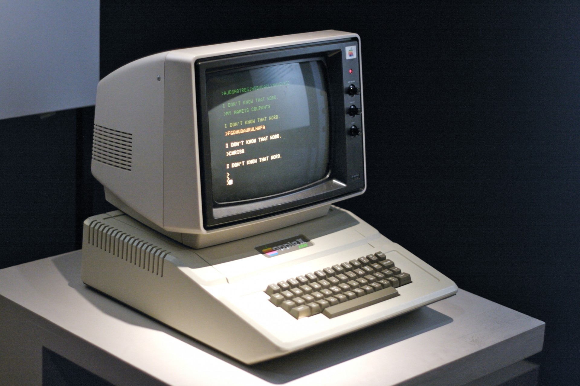 apfel mac monitor computer evolution