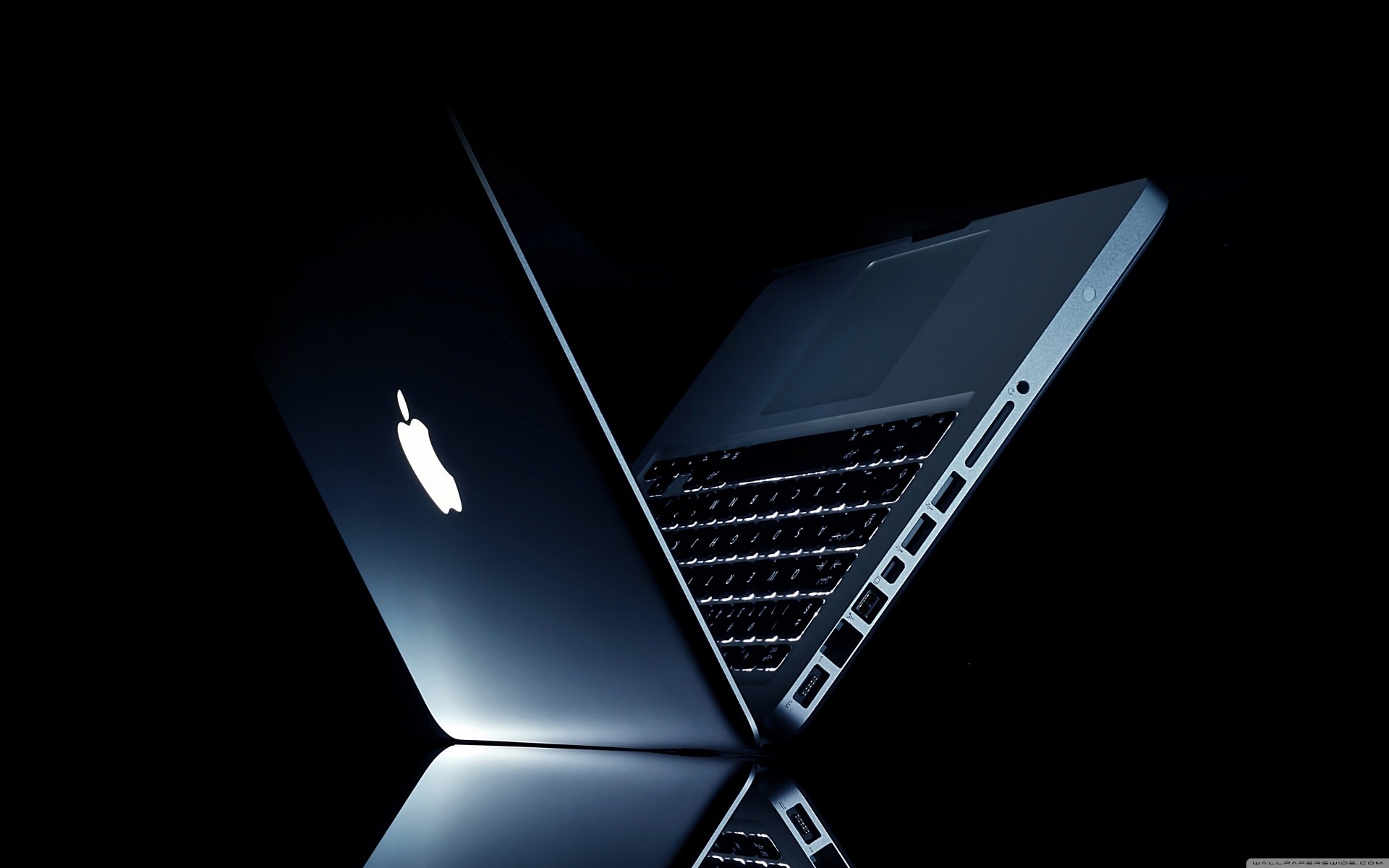 macbook pro reflection notebook