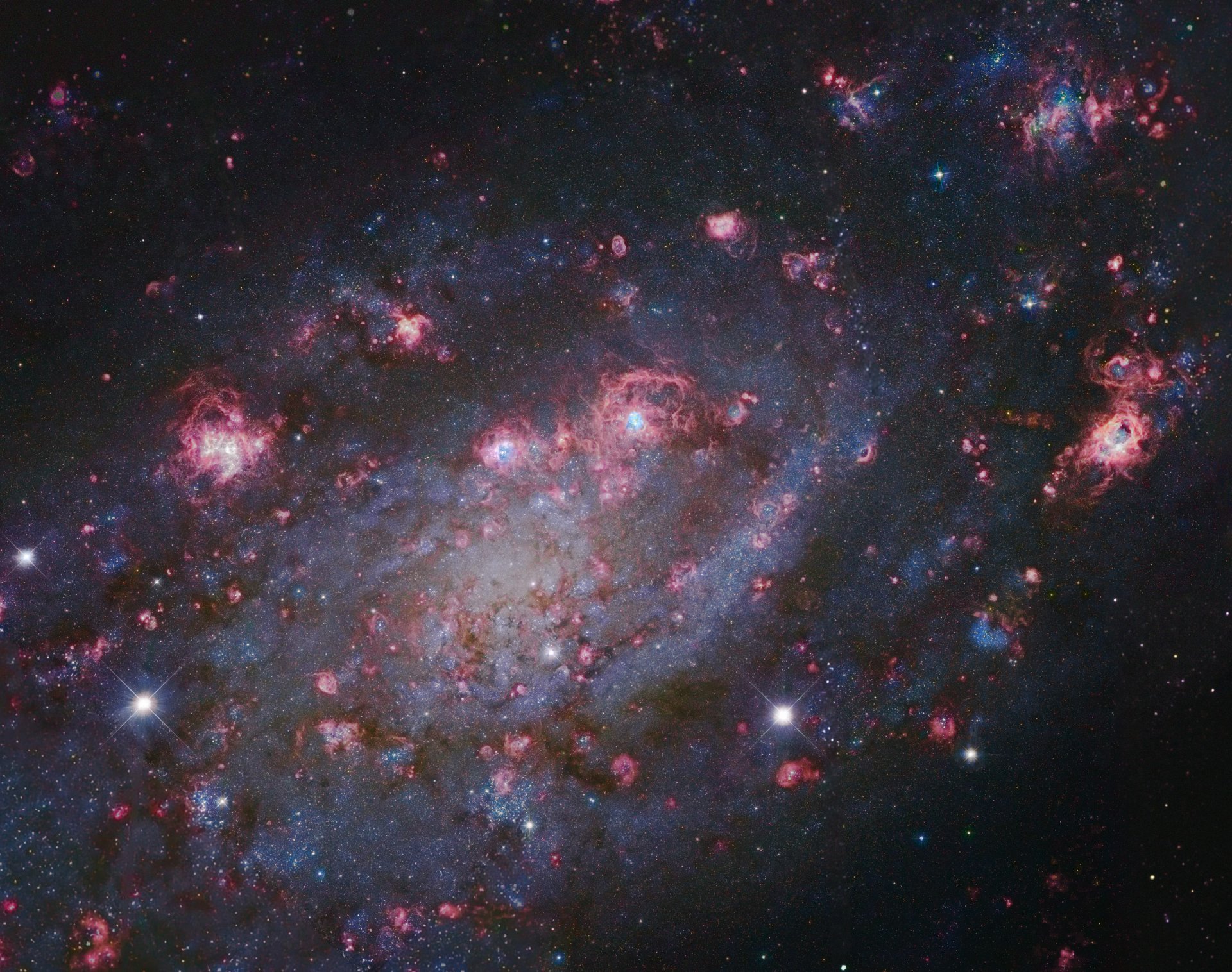 constellation de girafe ngc2403 nébuleuse étoiles lumière