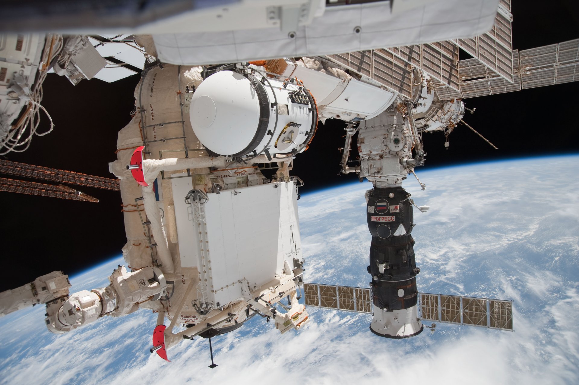 progreso soyuz iss espacio