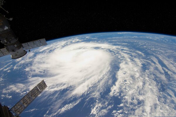 View of the storm on the Earth s surface from the ISS window