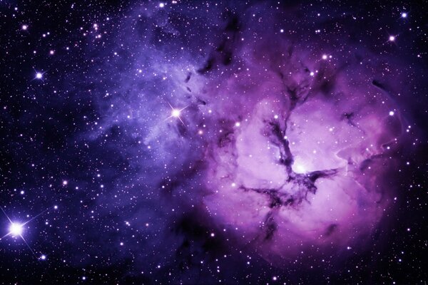 Spazio galattico con stelle e galassie