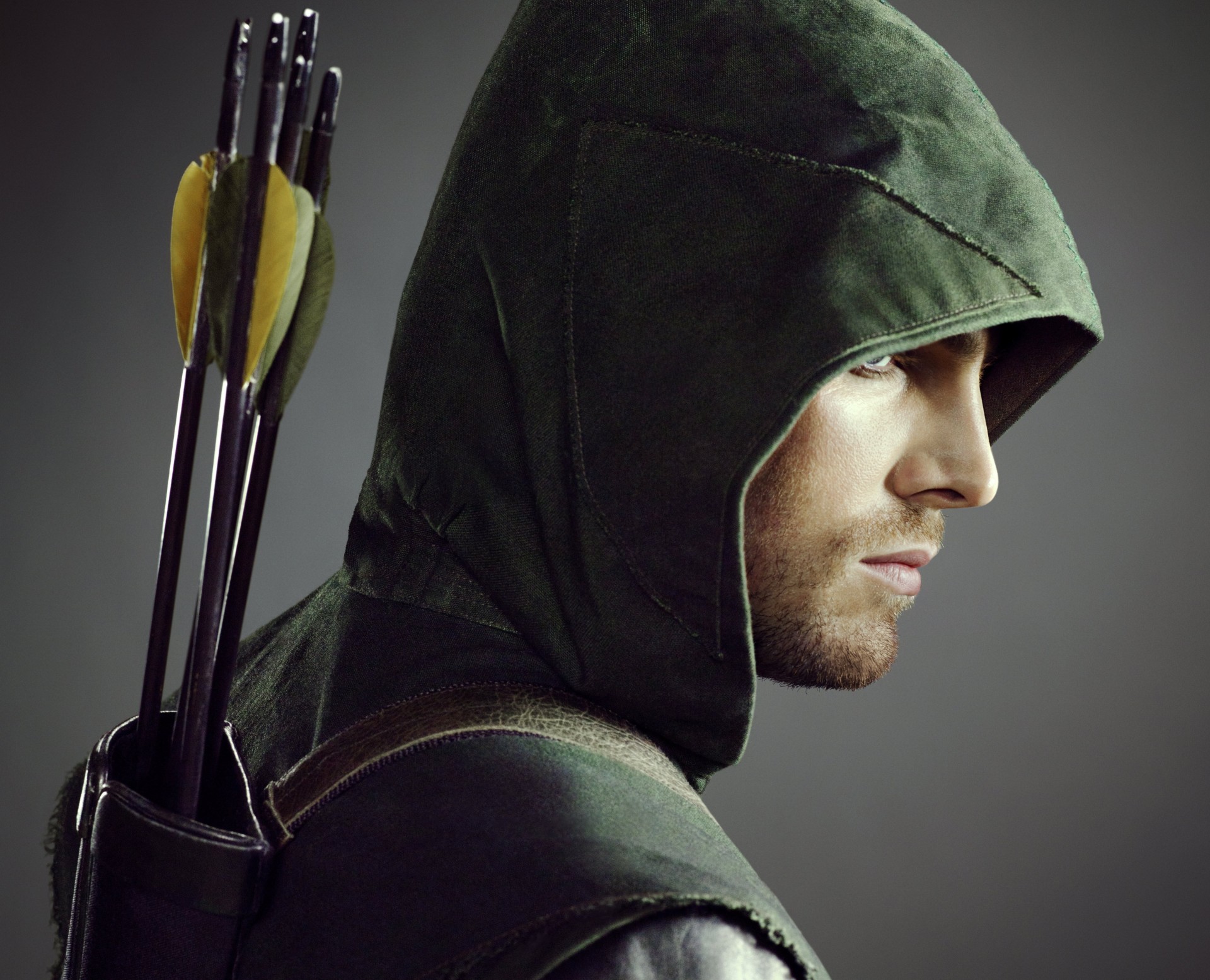 eries face man arrows hood arrow profile oliver queen stephen amell amell actor