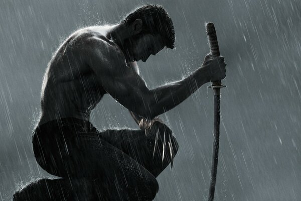 Wolverine im Regen mit Schwert