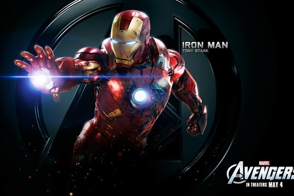 Iron Man sur fond noir