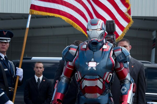 Iron Man bandera militar de América