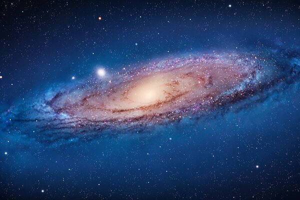 Nebulosa della galassia di Andromeda nello spazio