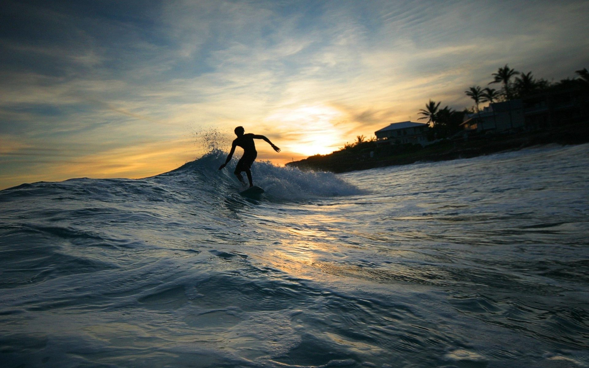 urfing men water wave