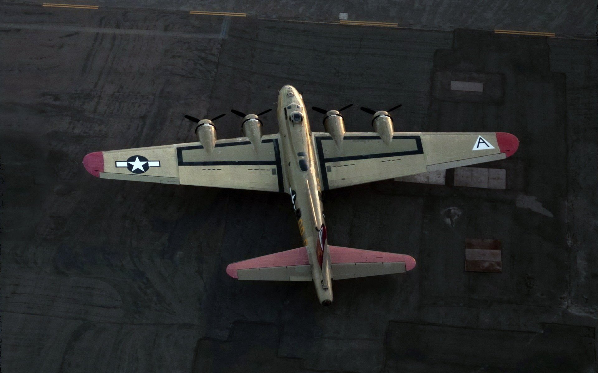 b-17 the plane the airfield