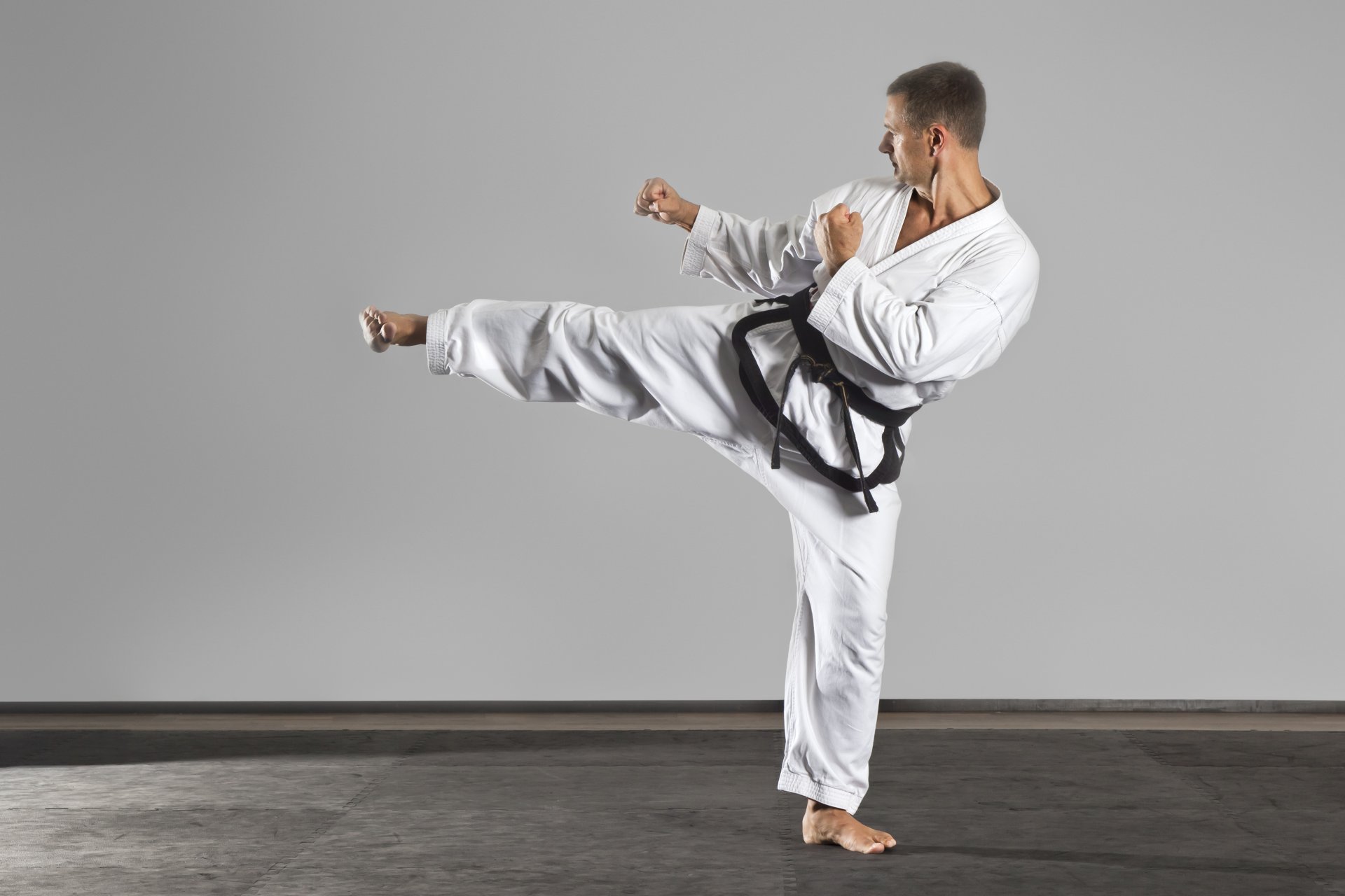 kenpo karate man old pose