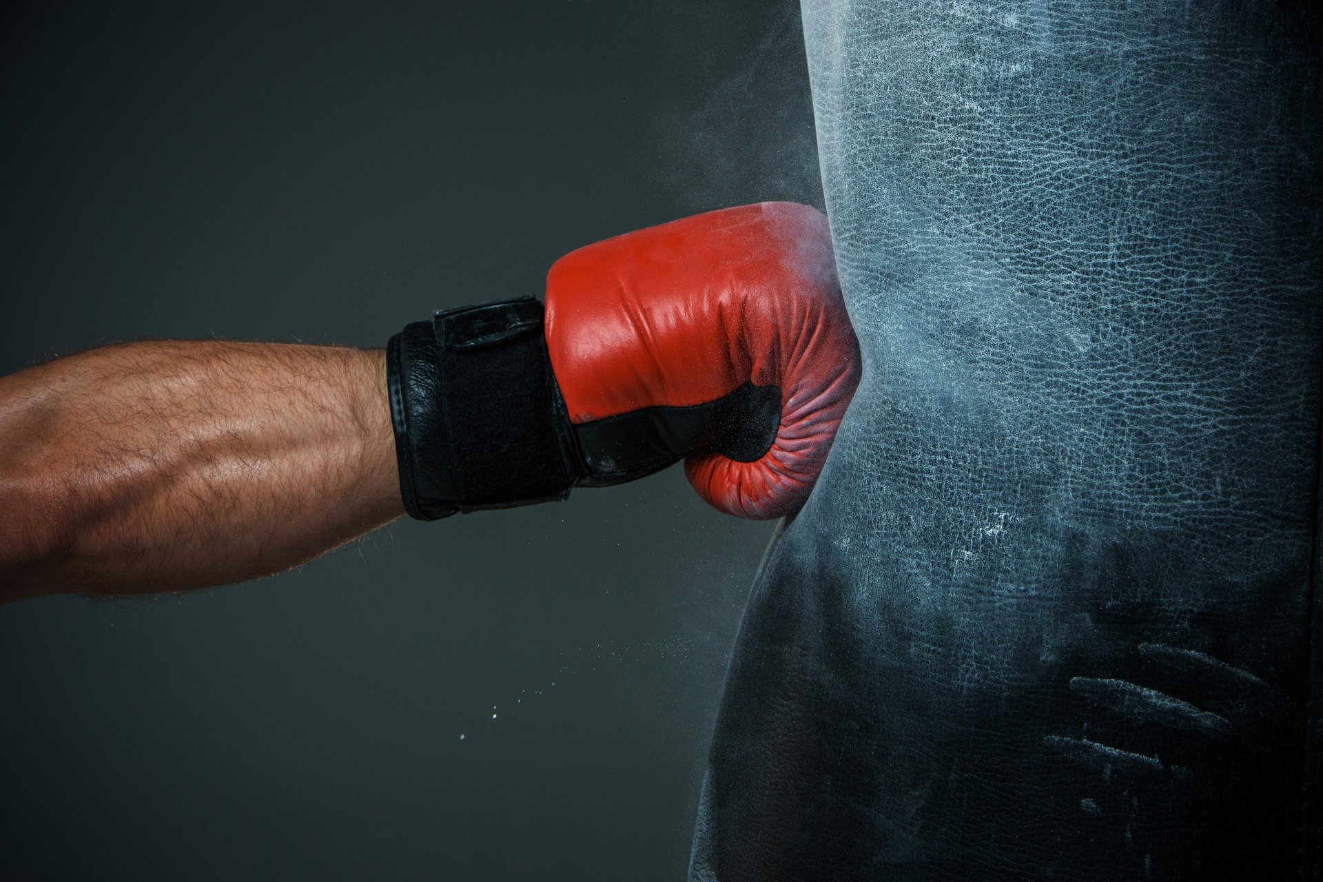 gants de boxe coup levier impact