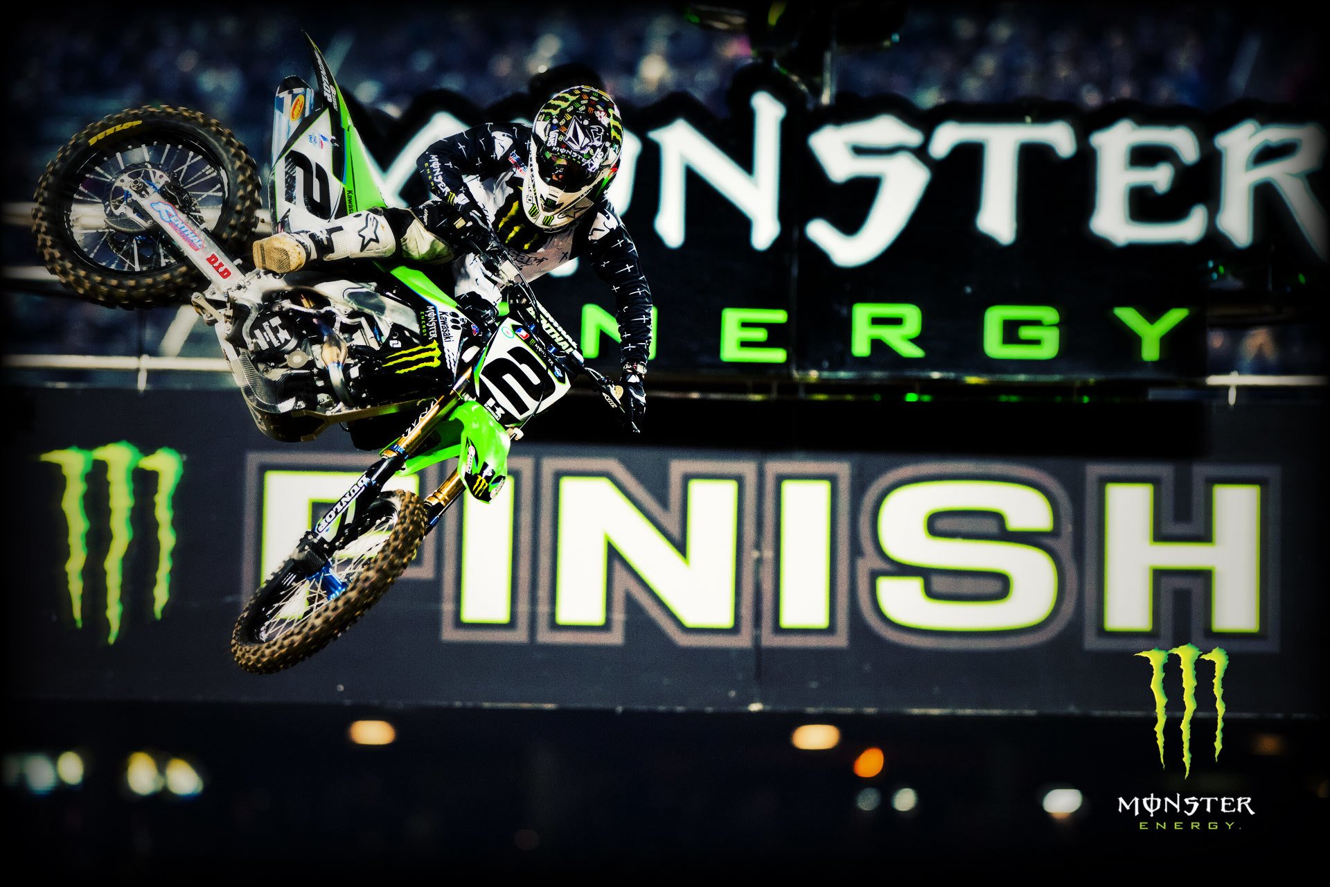 energia monster energy salto mot ciclo corridore