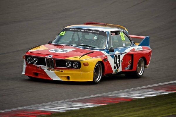 Voiture de course bmw 1973