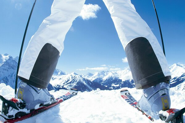 Ski et neige. Sport et vitesse