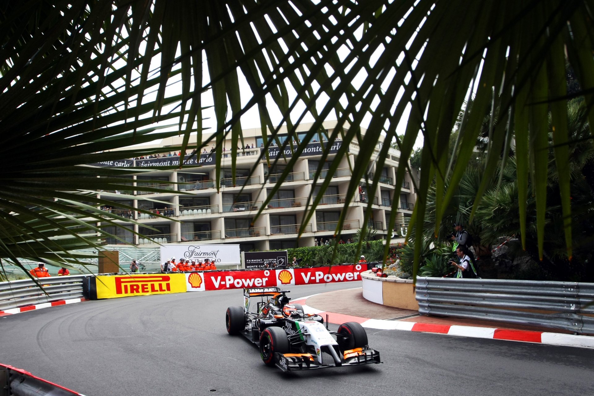 f1 rennen motorsport formel 1 monaco palma marshals