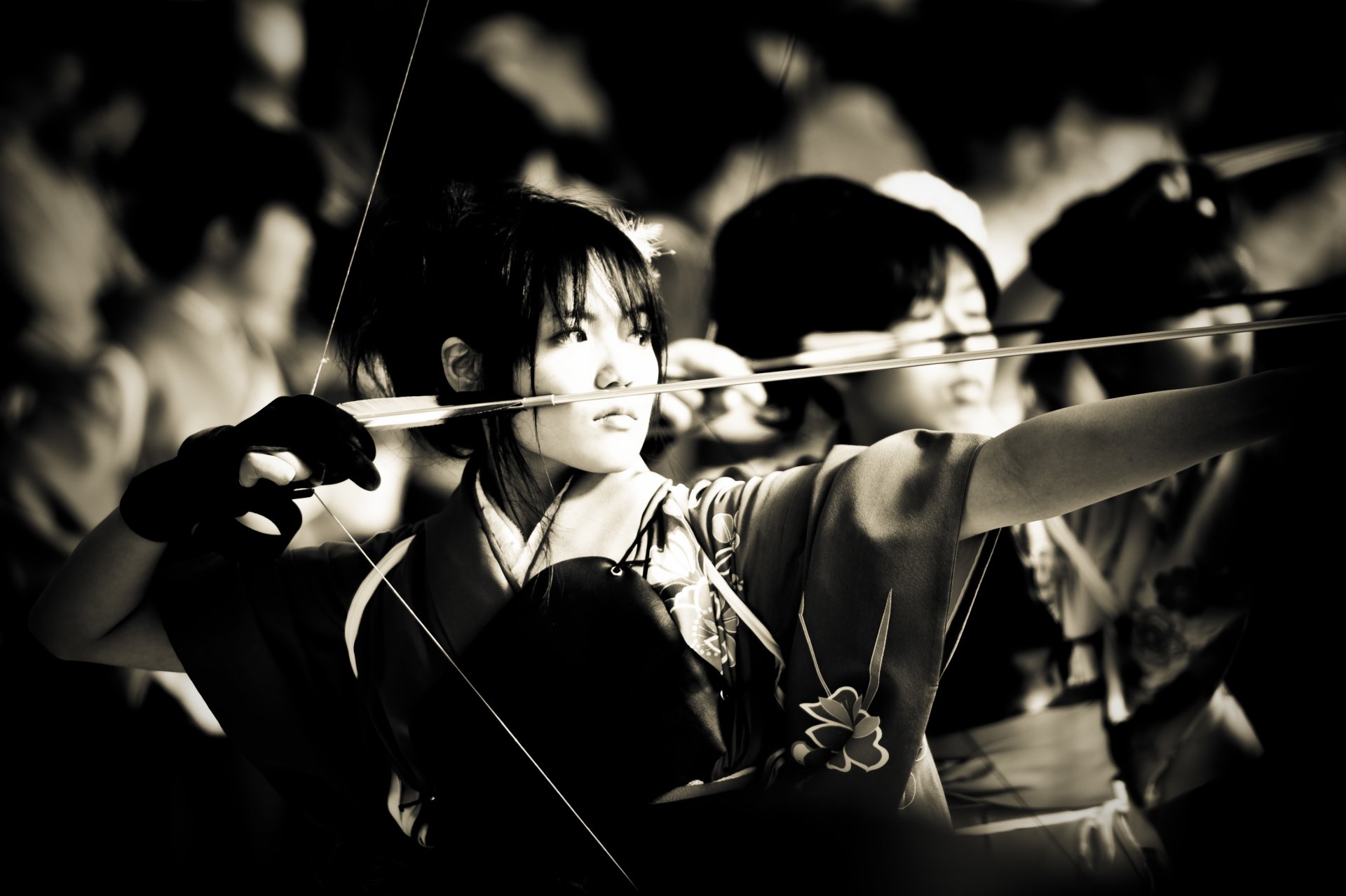 japanese girl archer torment arrow aim