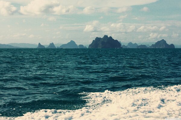 Beautiful blue sea and mountains