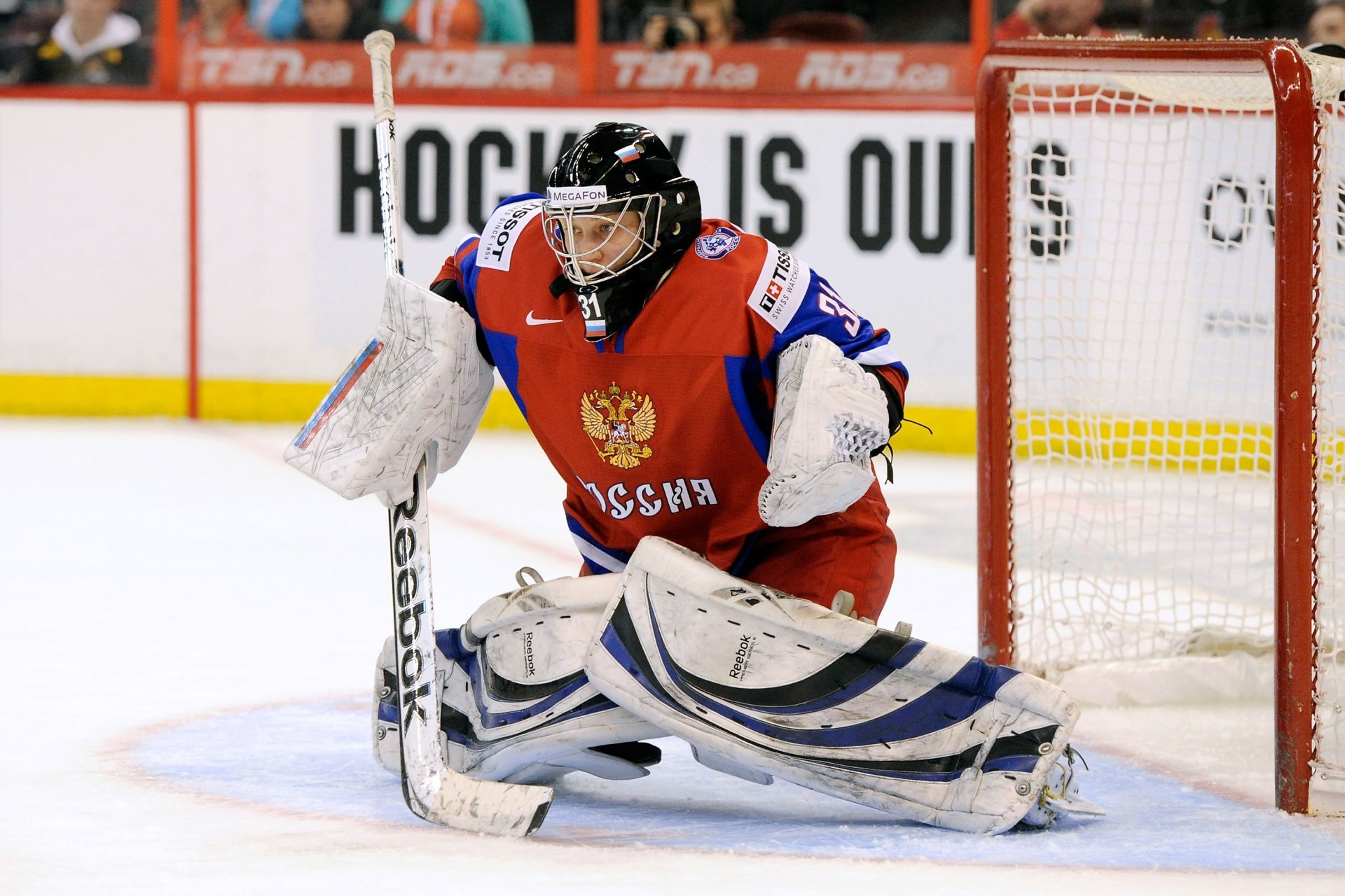 anna prugova giocatore di hockey russo cancello olimpiadi sochi 2014