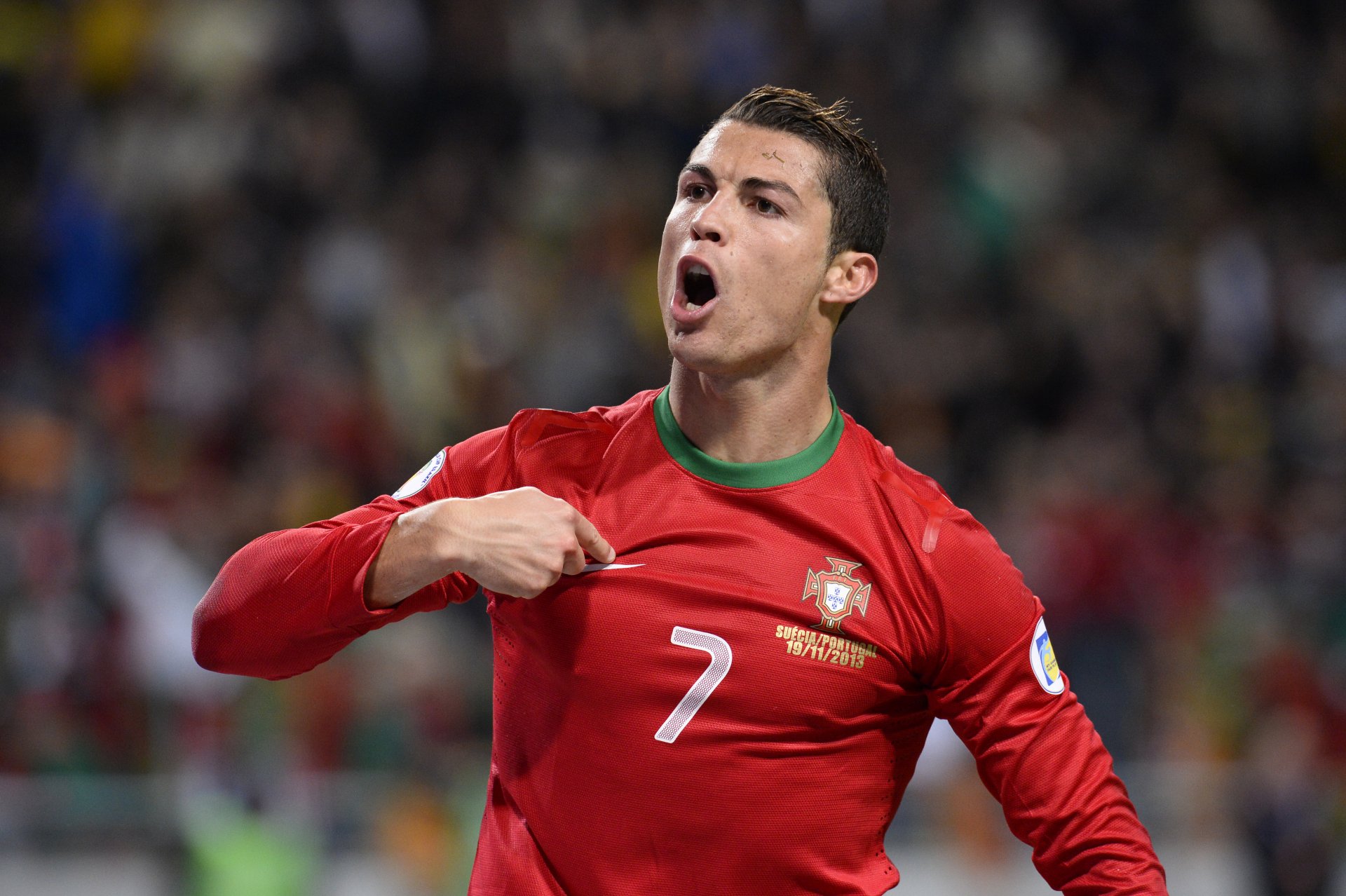 cristiano ronaldo ronaldo cristiano ronaldo ronaldo form real madrid portugal fußballer spieler fußball