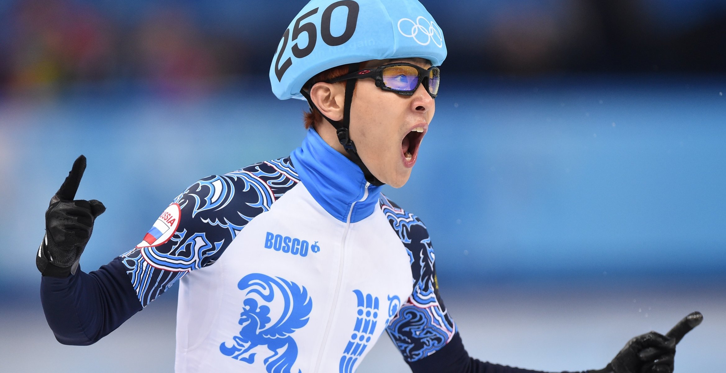 victor an victor an pista corta ganador seis veces campeón olímpico sochi 2014 sochi 2014 juegos olímpicos de invierno xxii juegos olímpicos de invierno sochi 2014 rusia casco victoria bosco