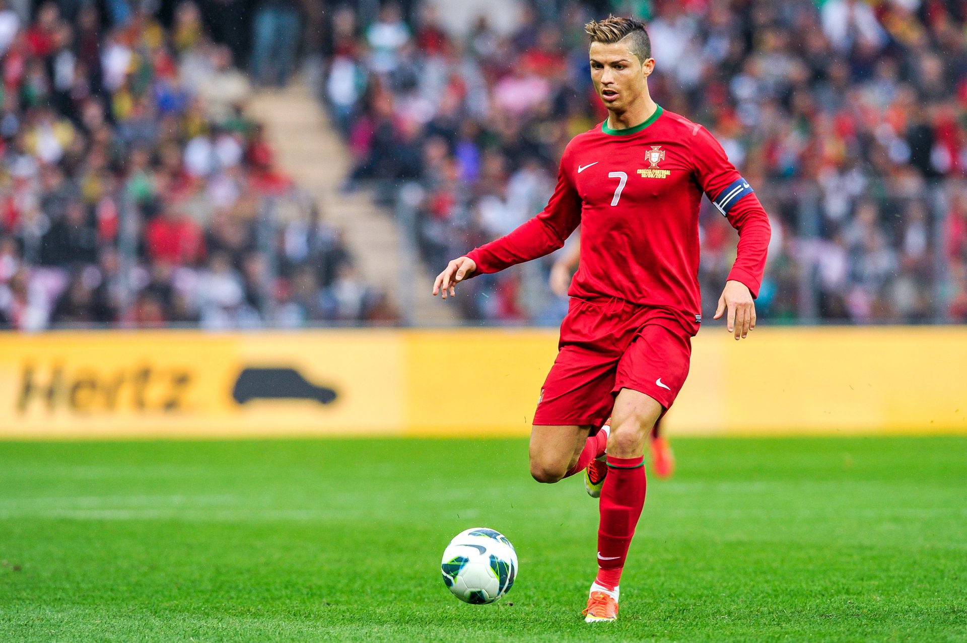 cristiano ronaldo ronaldo cristiano ronaldo ronaldo form real madrid portugal fußballer spieler fußball