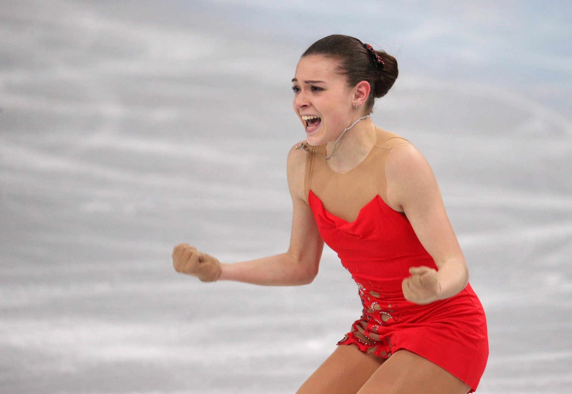 adelina sotnikova olympic champion victory figure skating figure skater sochi 2014 xxii winter olympic games russia sochi 2014