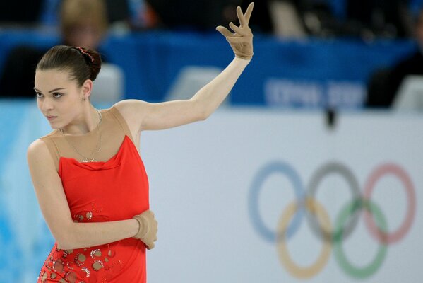 Leistung von Adelina Sotnikova bei den Olympischen Winterspielen