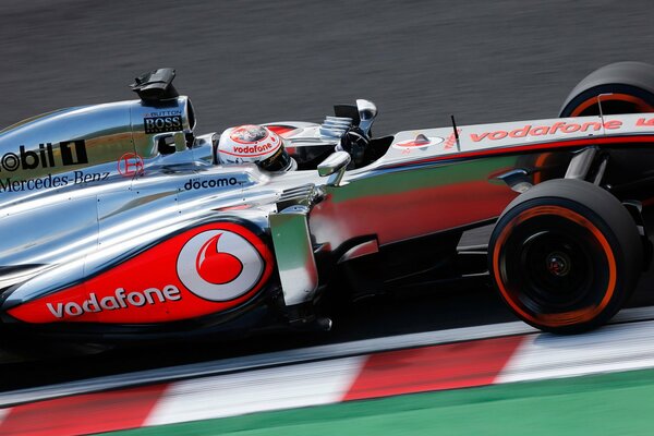 Formule un F1 fait mal à la course Jenson Button