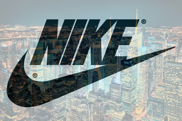 Screensaver nike sullo sfondo di New York